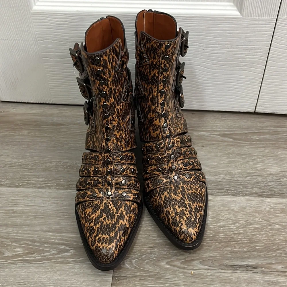 Coach Brown Ankle Boots - Picture 3 of 11